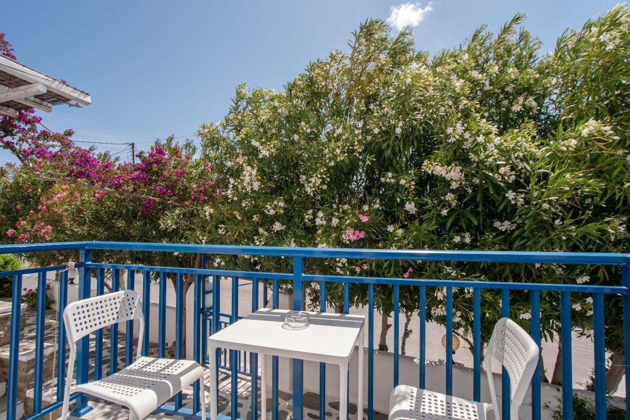 Livadia Seaside Studios 10 Páros Exteriör bild
