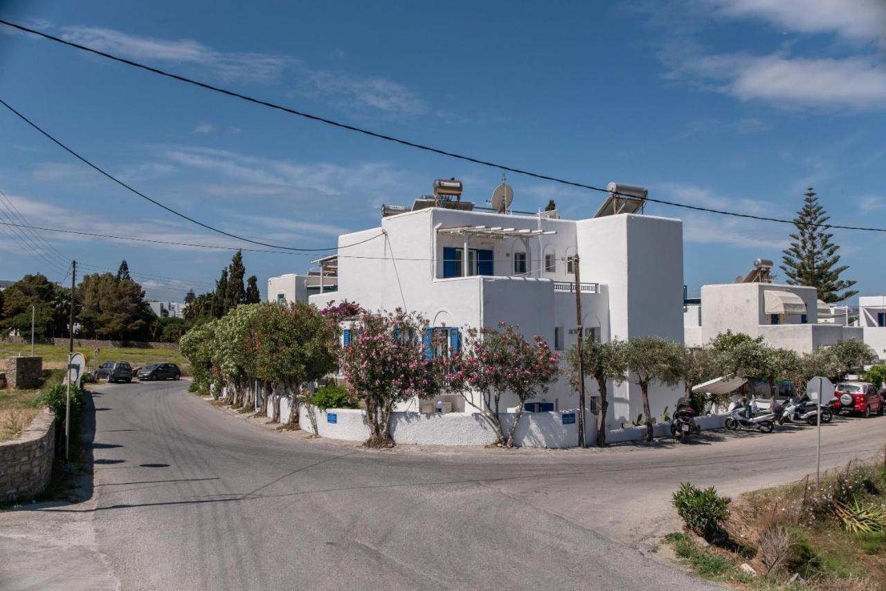 Livadia Seaside Studios 10 Páros Exteriör bild